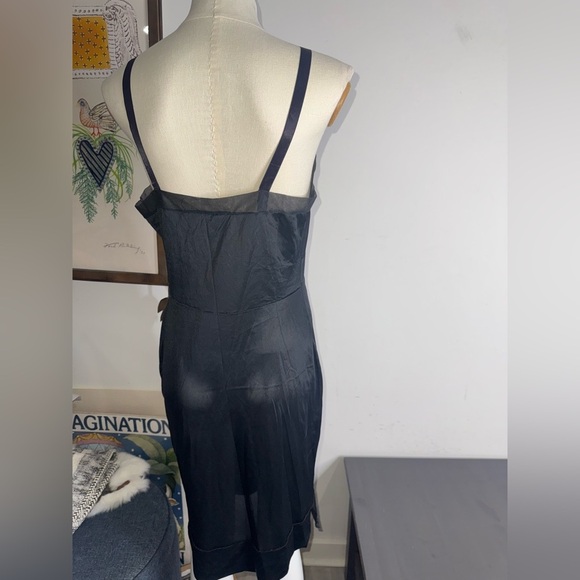 Art Deco Women’s Vintage Black Slip - Picture 3 of 7